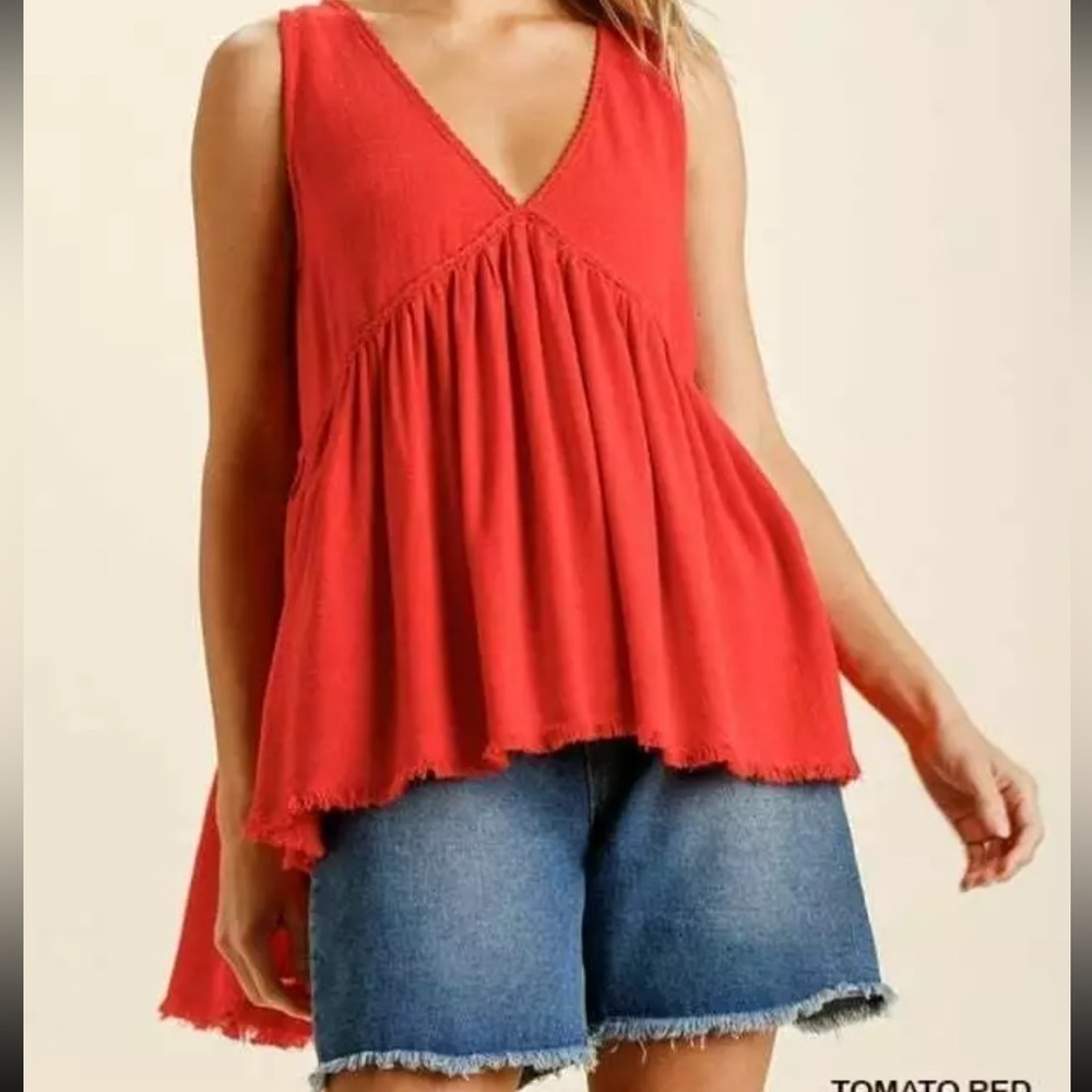 Umgee Tomato Red V cleavage V back high low baby doll top Sz M Linen blend